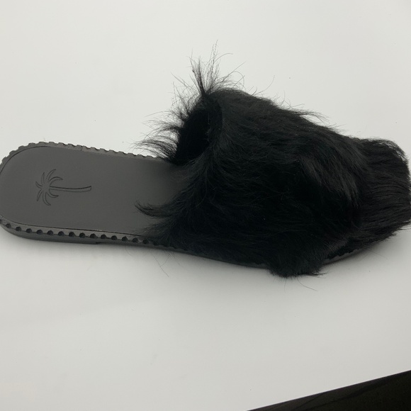 TOMAS. MAIER SHERPA AND LEATHER SLIPPER SANDALS - Picture 1 of 5